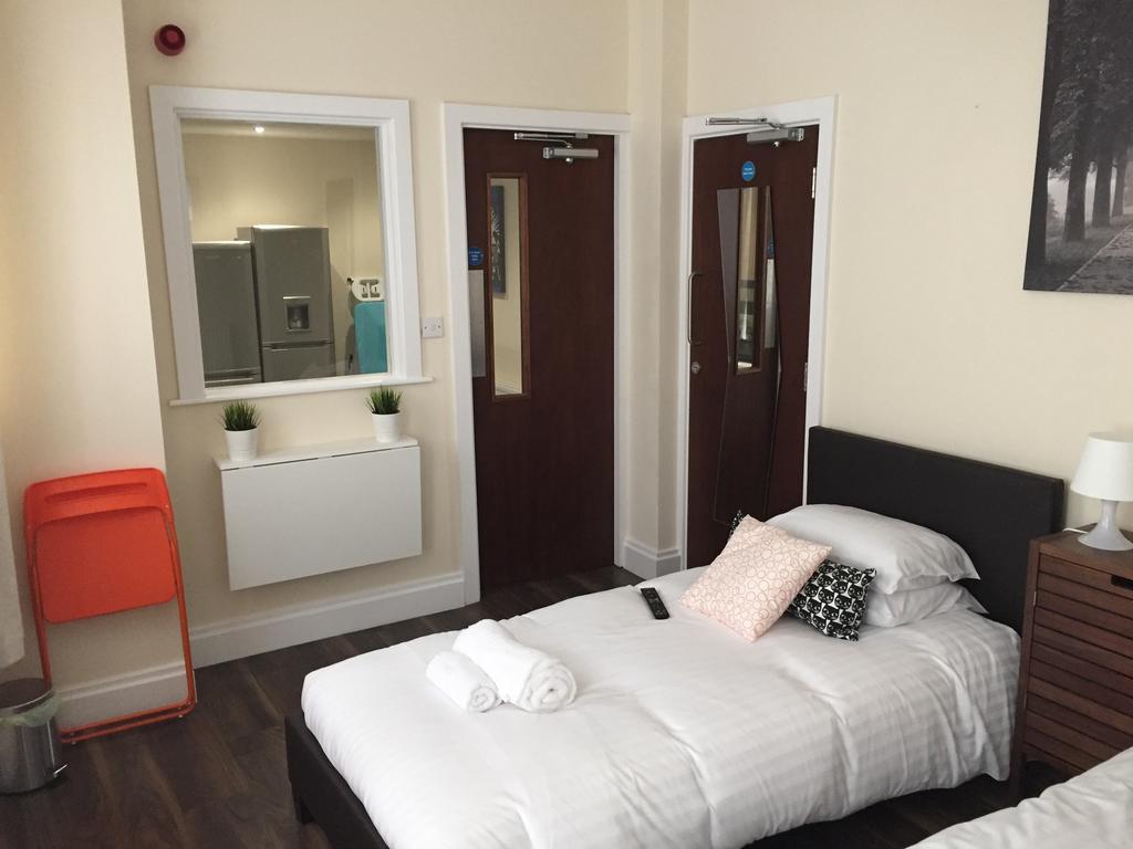 Casa Fresa Franks Serviced Accommodation Liverpool Ngoại thất bức ảnh