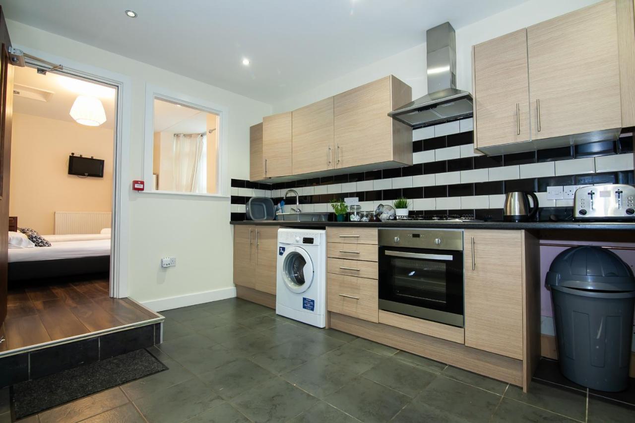 Casa Fresa Franks Serviced Accommodation Liverpool Ngoại thất bức ảnh