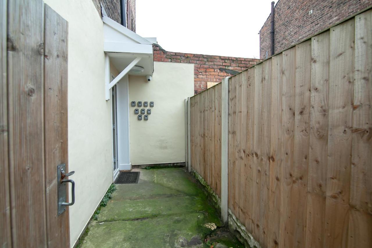 Casa Fresa Franks Serviced Accommodation Liverpool Ngoại thất bức ảnh