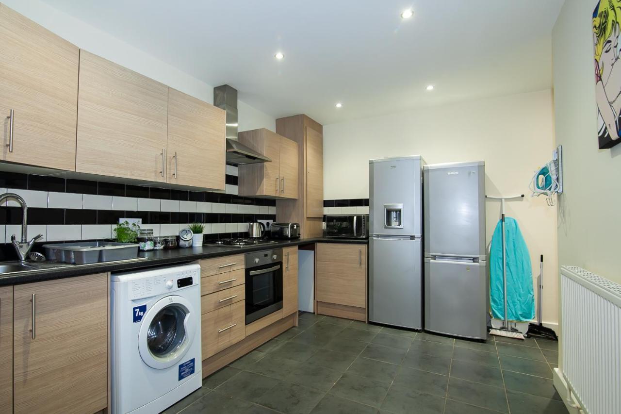 Casa Fresa Franks Serviced Accommodation Liverpool Ngoại thất bức ảnh