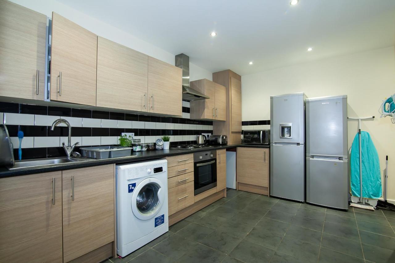 Casa Fresa Franks Serviced Accommodation Liverpool Ngoại thất bức ảnh